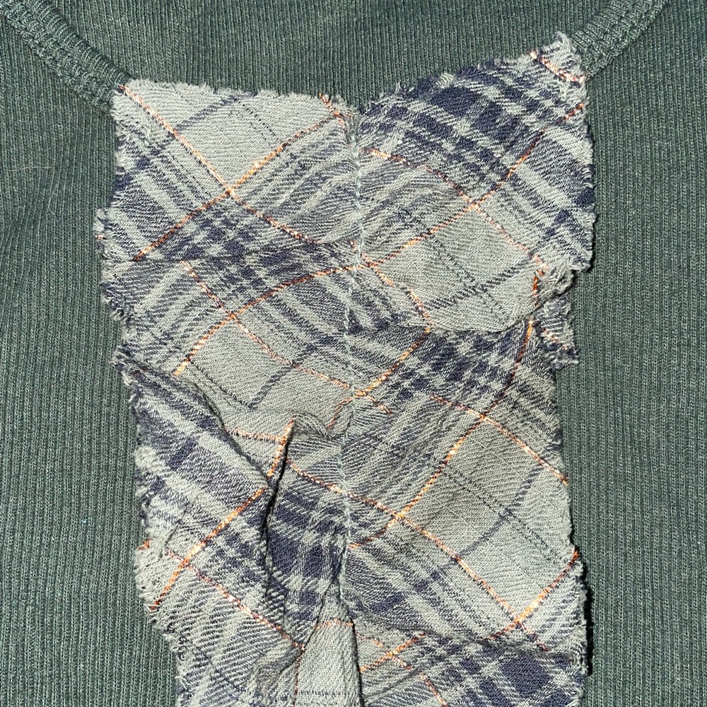 Ruffle Tank Top - Picture 2 of 13